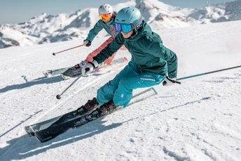 Kaj praviš na babji SMUČARSKI vikend oddih? Pocukaj PRIJATELJICE in na tole se prijavite kar takoj!
