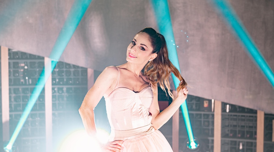 Ana Klašnja s TEM znanim glasbenikom združila moči za nov VELIK projekt (in mi smo navdušene) 😍 (foto: Sven Martič)