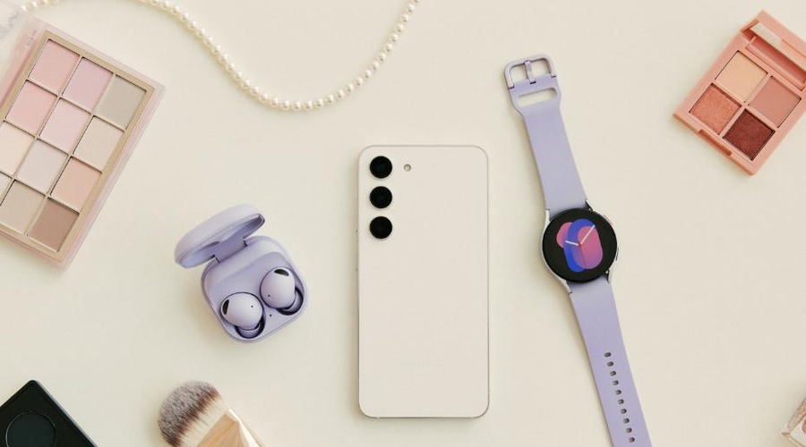 Lahko ste ponosni, da je vaš telefon zasnovan trajnostno in z mislijo na naš planet (foto: Samsung)