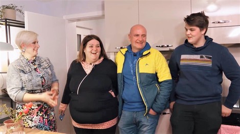 Nad Delovno akcijo se spet zgrinjajo KRITIKE - tokrat je pri Mojčini prenovi gledalce zmotilo TO