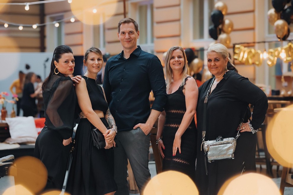 Aleksandra Saša Prelesnik, Katja Kozlevčar, Darjo Hrib, Sandra Bratuša.