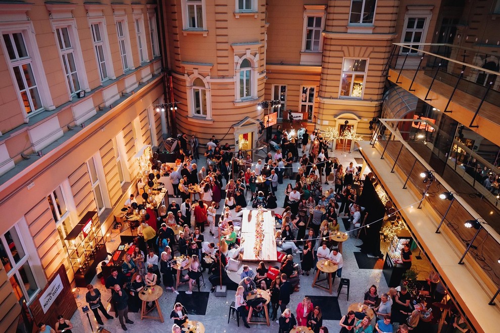 Magična noč, ki so jo pod okriljem založniške hiše Adrie Medie Ljubljana pripravile izdaje revij Elle, Cosmopolitan in Story se …