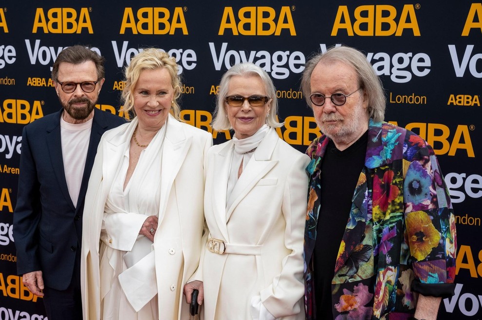 Kot poroča portal The Guardian sta Björn Ulvaeus in Benny Andersson, moški del skupine, za BBC dejala, da ni možnosti, …