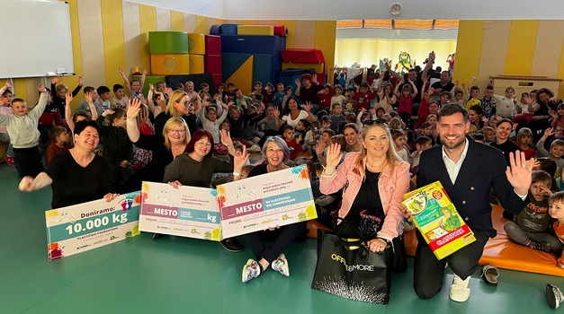 Solidarnost ne pozna starostnih omejitev: otroci v dveh mesecih zbrali več kot deset ton plastike za dober namen (foto: promocijska fotografija)