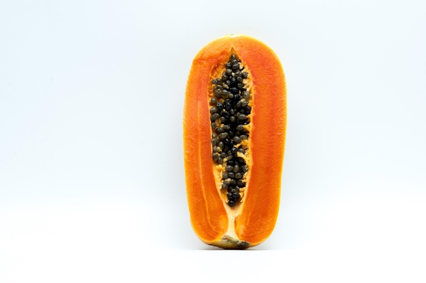 Te se nanašajo predvsem na nezrelo ali polzrelo papajo, zlasti na lateks ali mlečni sok, ki ga vsebuje. Nezrela papaja …