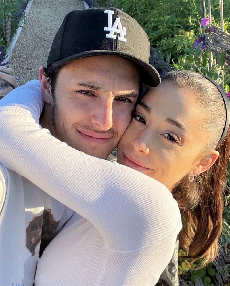 Ariana Grande in njen zdaj že bivši mož Dalton Gomez.