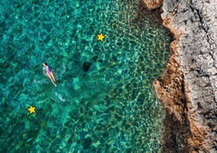 Na tej skriti hrvaški plaži uspe čisto vsaka Instagram fotografija in do nje lahko pridete z avtom