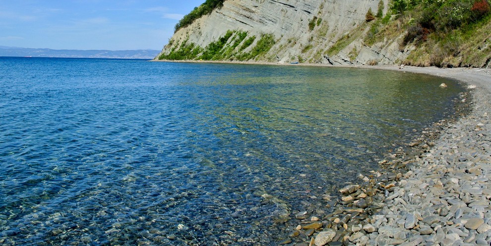 Nekoč je bila pravi raj za vse, ki jim gneča na slovenski obali ni najbolj dišala. A po “zaslugi” številnih …