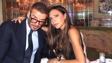 Hahahahaha! David Beckham objavil fotko njunega intimnega večera, Victoria pa ...