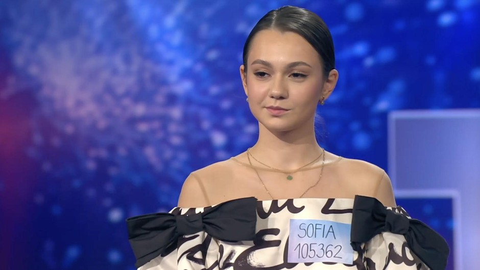 Ojej! Na dan prišlo, da se Sofia naj ne bi uvrstila v finale zato, ker je njena mentorica znana Slovenka (foto: Voyo)