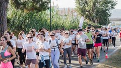 Na dobrodelnem dogodku SWY koraki zbrali kar 30.000 evrov (FOTO)