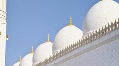 <p>Sheikh Zayed Grand Mosque</p>