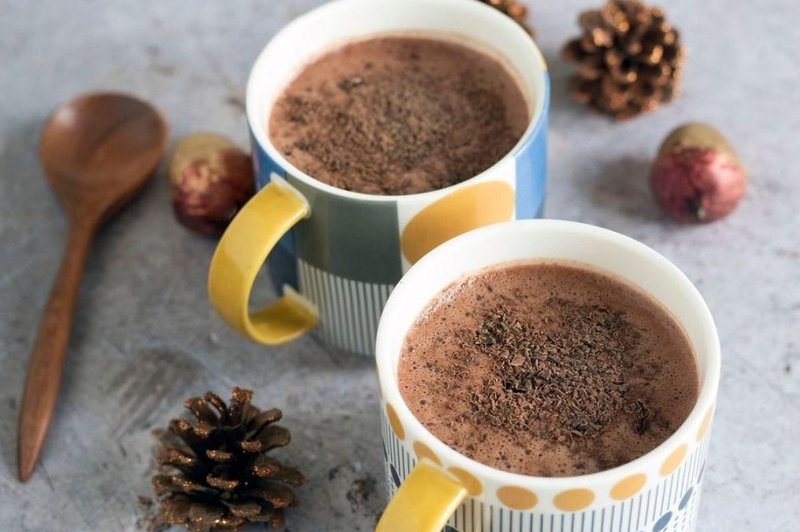Našle smo RECEPT za božansko kremasto vročo čokolado brez dodanega sladkorja (foto: Prt Scr/Instagram @sneakyvegblog)