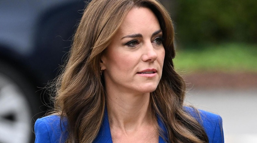 Kate Middleton je po operaciji že v domači oskrbi. (foto: Profimedia)