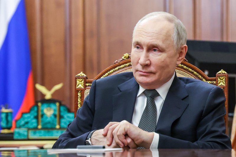 Putinovo srce ogrela 39-letna lepotica: "Ta tip barbike mu je vedno zelo ustrezal" (FOTO) (foto: Profimedia)