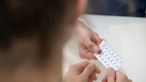 Pot k večji enakopravnosti: V Veliki Britaniji razvijajo moško kontracepcijsko tabletko