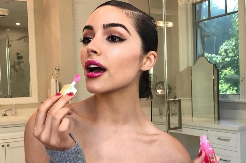 To so najboljši nadomestki za Diorjev Lip Glow Oil (in kupiš jih lahko v prav vsaki drogeriji) (foto: Profimedia)