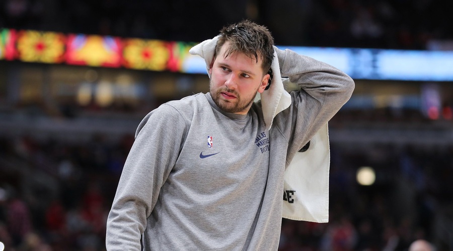 Dončić z džipom pripeljal iz garaže, tam so ga čakali oboževalci, on pa je ... (VIDEO) (foto: Profimedia)
