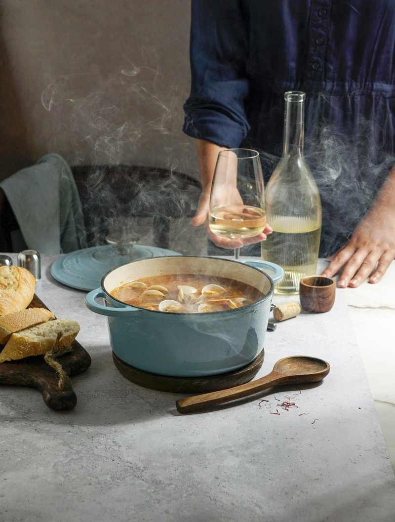 Ti je danes zadišala lahka juhica? Pripravi si tole francosko jed (okusno in NORO preprosto) (foto: Profimedia)