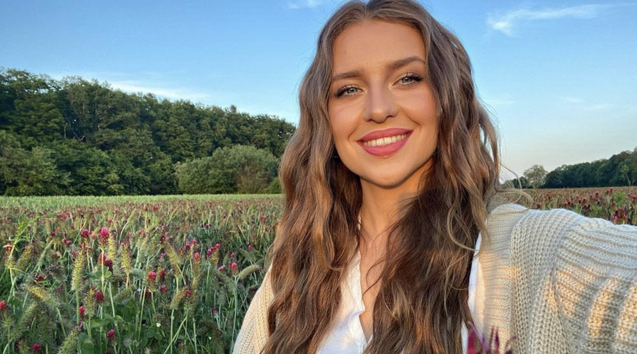 Maja Keuc presenetila z izjavo, da je brez ličil skoraj nihče ne prepozna - je res videti čisto drugače? (foto: Instagram/Maja Keuc)