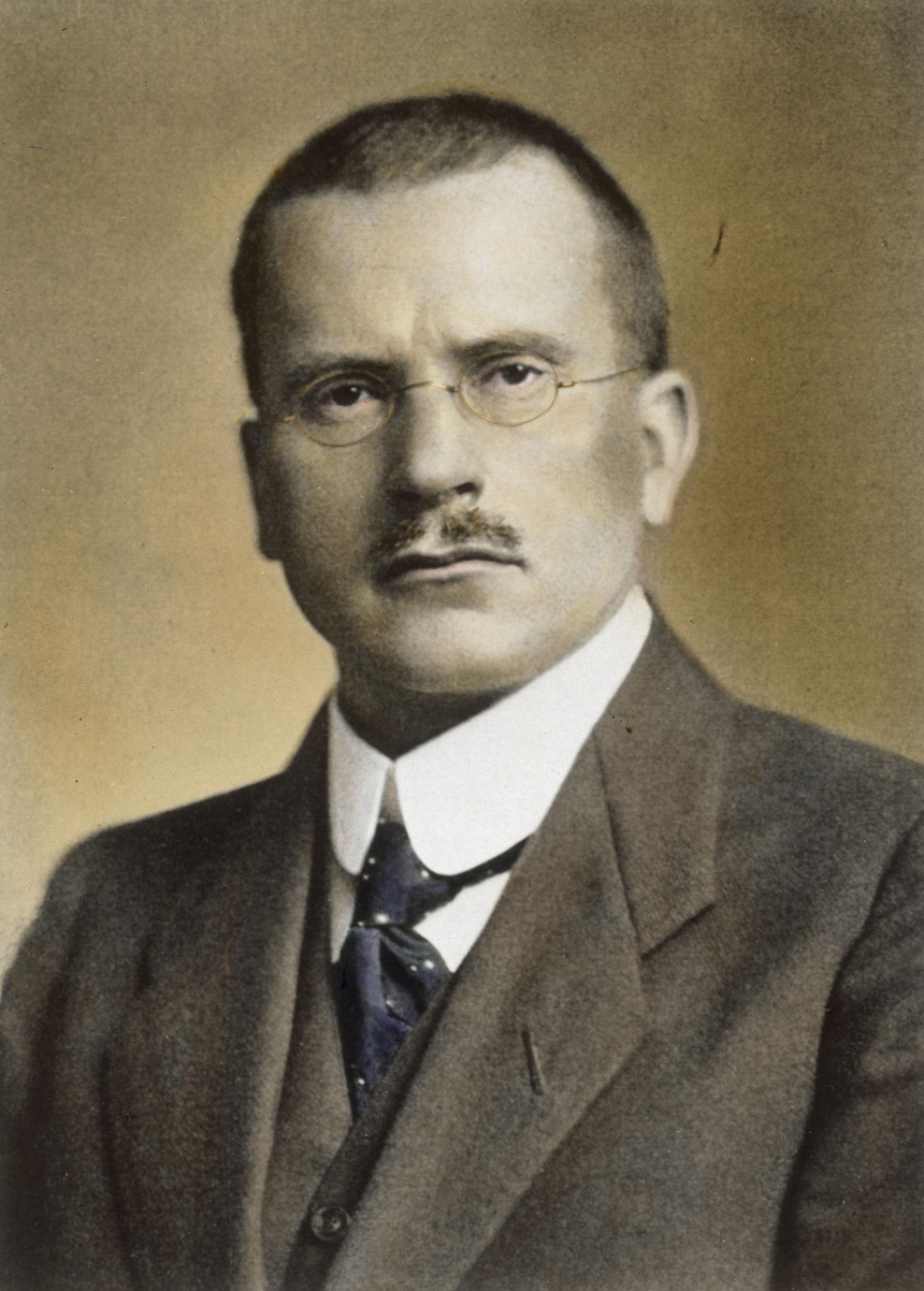 Če želite uspeti v življenju, morate po Jungu narediti te 3 preproste korake (foto: Profimedia)