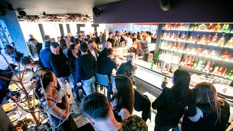 lokal LUFT fun dining & cocktails Maribor