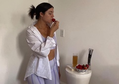 5 živil, ki ponoči topijo maščobo pripomorejo k vitki liniji: idealna so za pozne prigrizke brez slabe vesti