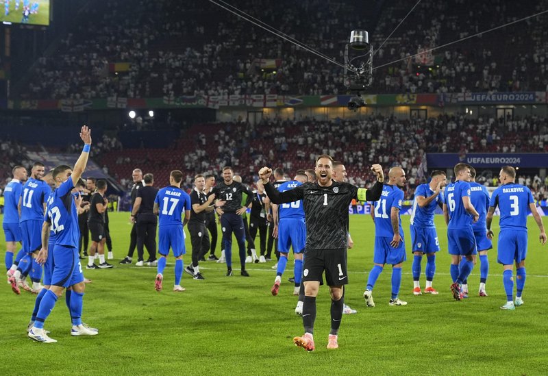 Znano je, kako bo potekala prodaja vstopnic za osmino finala (in tokrat res ne odlašaj) (foto: Profimedia)