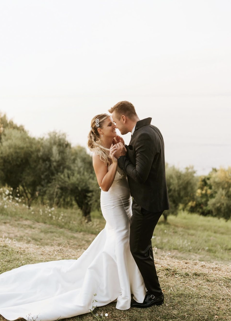 O, moj bog! Luka in Nastja sta končno objavila uradne poročne fotografije (in me se topimo) 😍 (foto: Instagram/Nastja Gabor/Happy Moments)