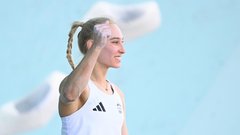 Pa saj to je neverjetno! Janja Garnbret v polfinalu zasedla prvo mesto in gre v boj za zlato medaljo (FOTO)