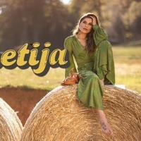 Kmetija je nazaj, a tokrat v novi preobrazbi: na posestvo prihajajo ... (FOTO)