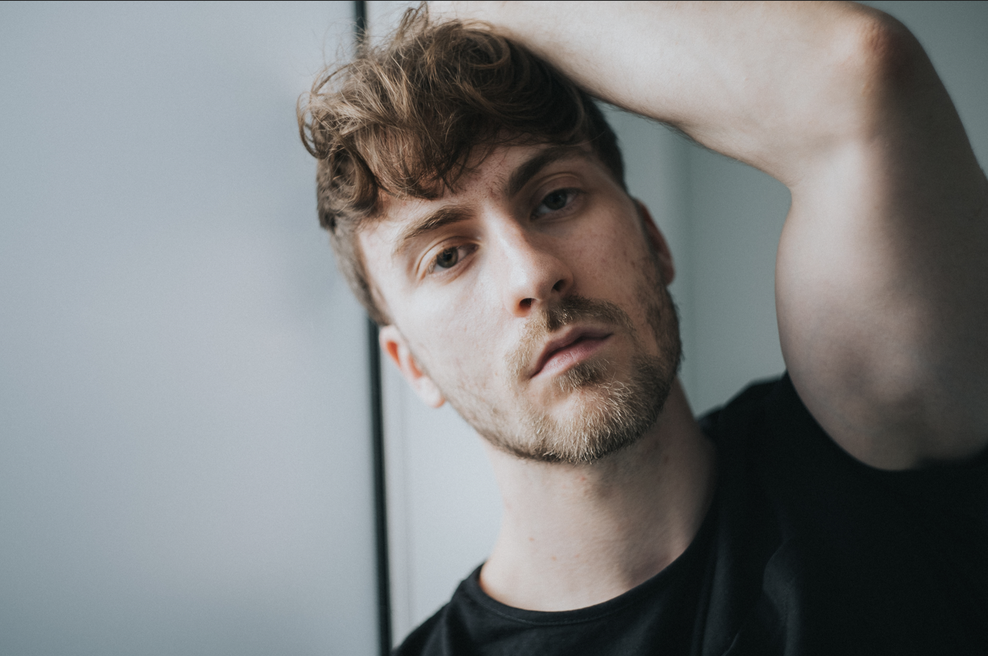 Ko poletje postane filmsko: Galaxy Z Fold6 v rokah režiserja Žige Kukoviča (foto: Matic Gabriel)