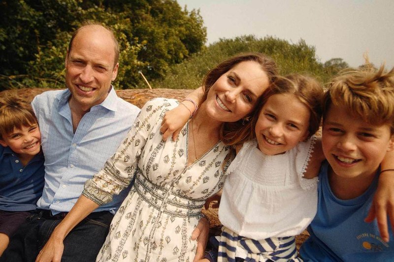 kate middleton, princ william, služba