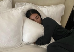 Kdaj bi morali zjutraj vstajati? Strokovnjaki razkrili idealno uro in prvo stvar, ki bi jo morali narediti