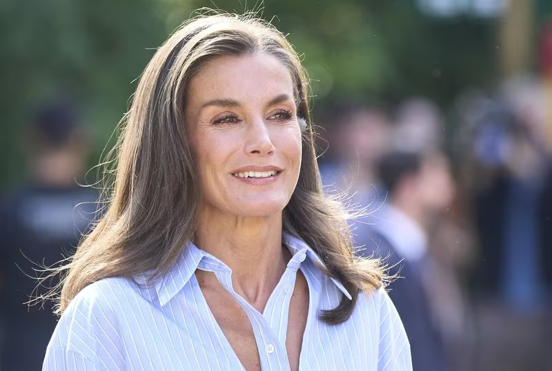 Španska kraljica Letizia navdušila s svojo modno izbiro in dokazala, da je tudi kraljica mode (FOTO) (foto: Profimedia)