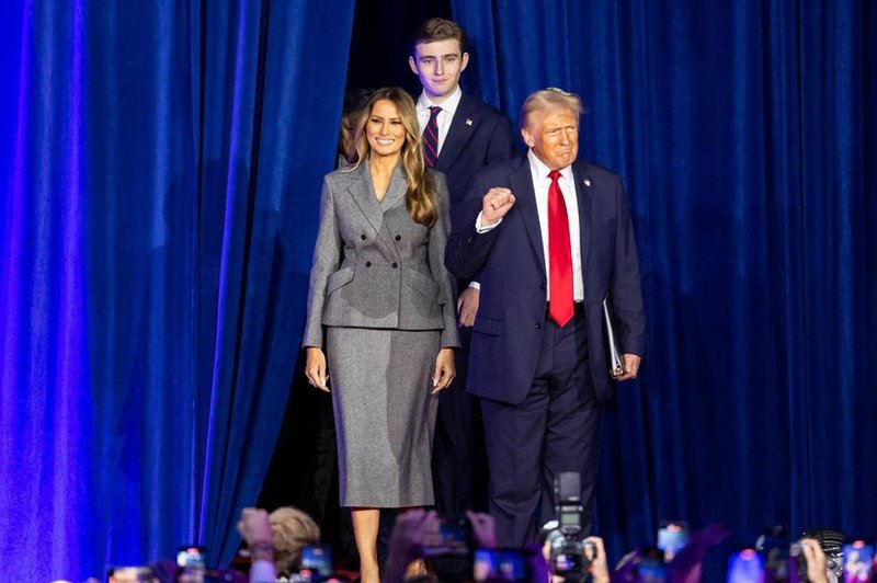 Barron veliko časa preživi z mamo Melanio, zato ima močen slovenski naglas. (foto: Profimedia)