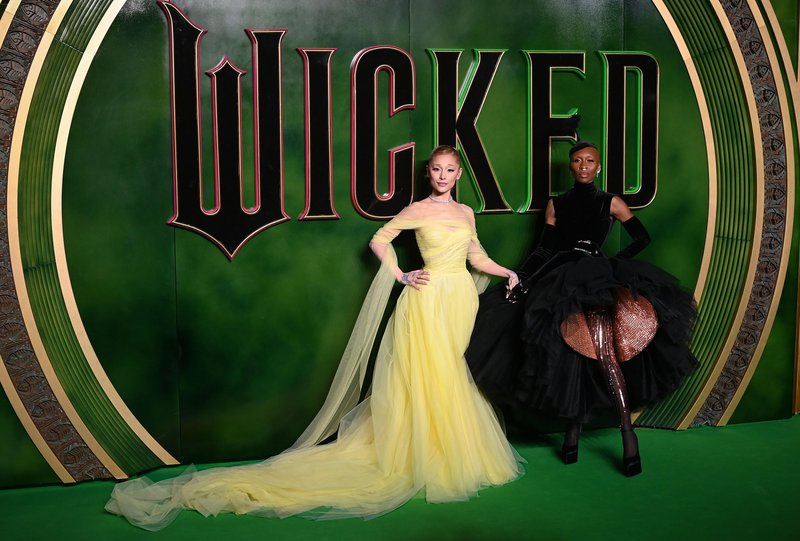 Film Wicked tudi v slovenskih Cineplexxih: zvezdniška igralska zasedba vključuje tudi Ariano Grande