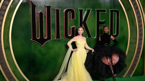 Film Wicked tudi v slovenskih Cineplexxih: zvezdniška igralska zasedba vključuje tudi Ariano Grande