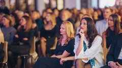 Elle Style Awards 2024: Pokukaj v dogajanje najbolj glamuroznega dogodka leta in si oglej najbolj očarljive trenutke večera
