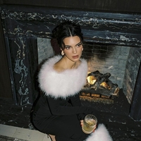 3 brezčasni modni trendi, ki se jih Francozinje ne morejo naveličati za novoletne zabave