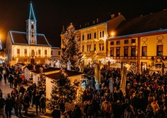 Le nekaj minut stran od slovenske meje se nahaja božični sejem, ki velja za najlepšega v državi (FOTO)