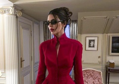 Kako obdržati rdečo šminko skozi cel dan? S temi triki bo preživela čisto vse nepredvidljive situacije