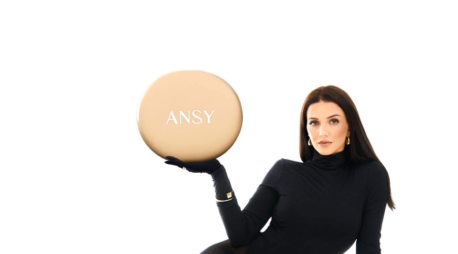 Slovensko podjetje Ansy Cosmetics izdalo linijo bronzerjev (in to so razlogi, zakaj so tako priljubljeni) (foto: Ansy Cosmetics - spletna stran)