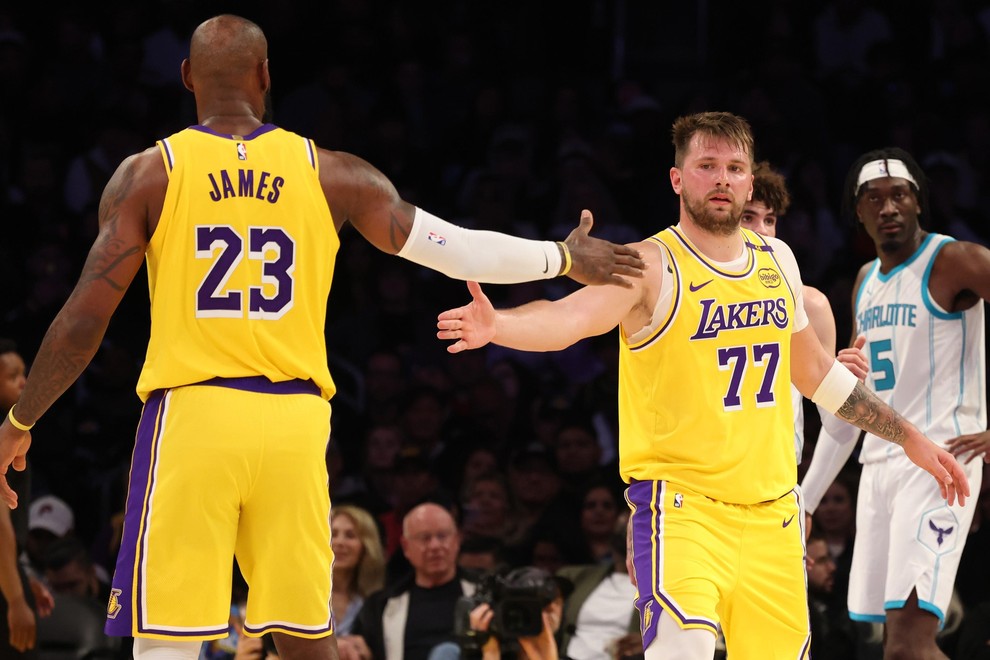 Lebron James Luka Dončić Lakers Los Angeles