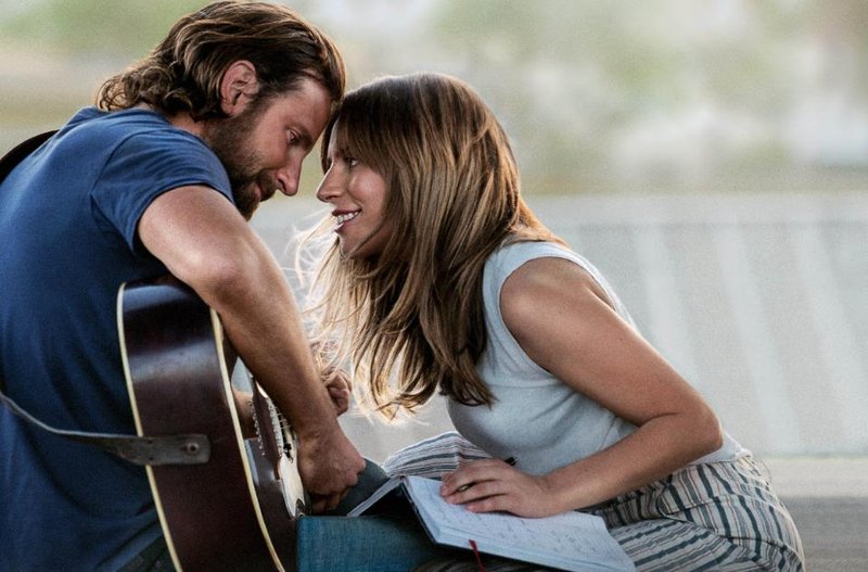 Lady Gaga Bradley Cooper ljubezen par odnosi razmerje