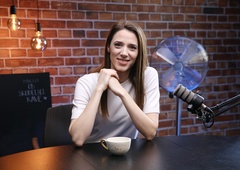 Izkušena pevka Monika Avsenik o dedkovi zapuščini: "Tega se nisem nikoli sramovala"
