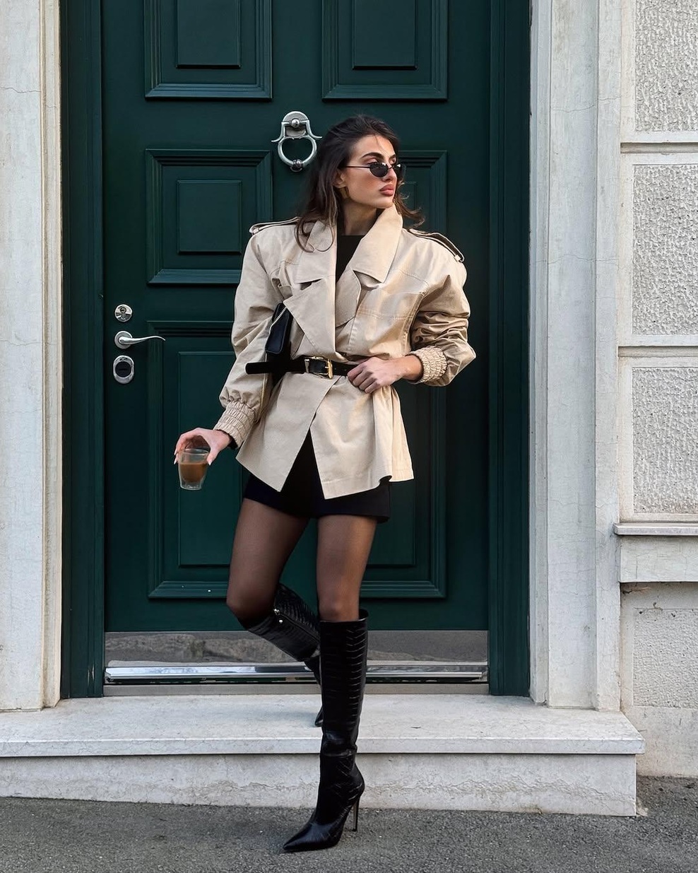 Česa elegantne ženske nikoli ne obujejo? 4 pari čevljev, ki so čisti polom in utelešenje kiča, zato se jim raje izogibajte (foto: Instagram/@milicaa_22_)