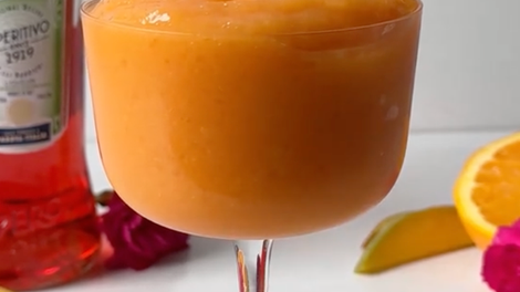 mango aperol spritz