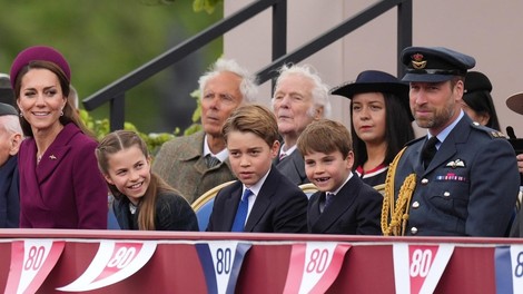 kraljeva družina princ william louis george princesa kate middleton charlotte