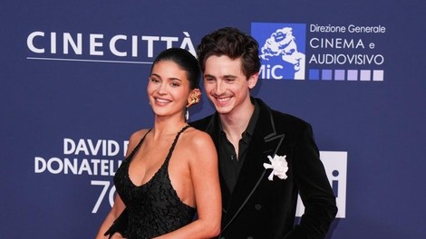 Kylie Jenner in Timothée Chalamet